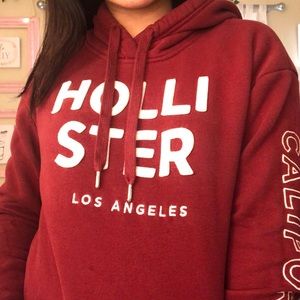burgundy hollister hoodie/sweatshirt